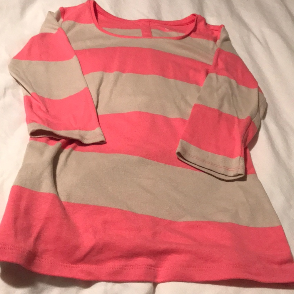 Ann Taylor T-shirt brand new Size S